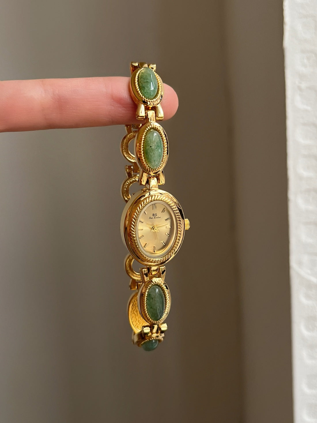 SeenOnHer Oval Jade
