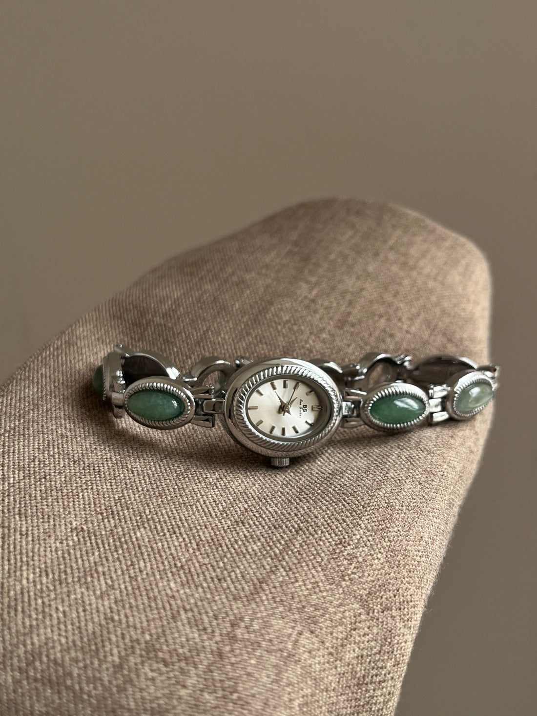SeenOnHer Oval Jade